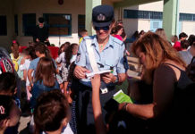 Σε σχολεία της Καστοριάς θα μοιράσει φυλλάδια η Τροχαία