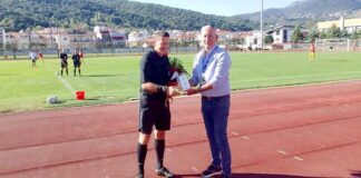 Τιμητική βράβευση από τον πρόεδρο της ΕΠΣ Καστοριάς