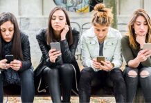 Τέλος τα social media για παιδιά κάτω των 15 ετών στη Γαλλία – Τι ισχύει στον υπόλοιπο κόσμο