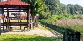 Ολοκληρώθηκε η τοποθέτηση της νέας περίφραξης στη λίμνη της Καστοριάς