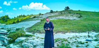 Viral o ιερέας που έχει κανάλι στο YouTube, drone και προβάλλει το Βόιο Κοζάνης