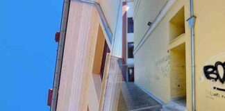 Επικίνδυνα κεραμίδια -και όχι μόνο- στο 1ο Δημοτικό Σχολείο Καστοριάς