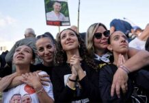 Ιστορικές στιγμές στο Ισραήλ – Απελευθερώνονται οι όμηροι της Χαμάς