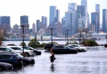 Η Νέα Υόρκη πνίγηκε από τη βροχή