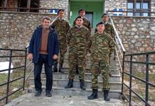 Επίσκεψη Σαββόπουλου σε Στρατιωτικά Φυλάκια ενόψει των Χριστουγέννων