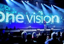 Η ΔΕΗ επανασχεδιάζει την εμπειρία του πελάτη