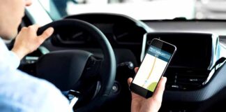 Πρόστιμο 350 ευρώ για οδηγούς με εφαρμογές που προειδοποιούν για τα μπλόκα της Τροχαίας