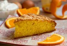 Αφράτο κέικ εσπεριδοειδών με γλάσο μαρμελάδας πορτοκάλι – Ζουμερό και αρωματικό