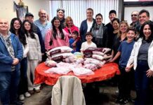 Η νεολαία του συλλόγου Καστοριέων “Ομόνοια” ΝΥ στηρίζει οικογένειες που έχουν ανάγκη