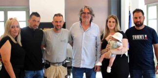 Ο Δήμος Σερβίων υπόσχεται €5.000 ευρώ σε κάθε νέο ζευγάρι που θα εγκατασταθεί εκεί και €10.000 για κάθε γέννηση παιδιού στην Ελάτη