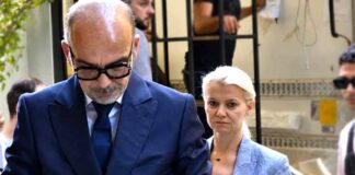 Προφυλακίστηκαν οι γιατροί για τον θάνατο του Μαζωνάκη – Το ΕΚΑΒ κατηγόρησε η Γάκα, «έμπλεξα λόγω της γυναίκας μου αλλά τη λατρεύω» είπε ο Θεοδωρόπουλος