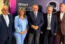Η Μαρία Αντωνίου με τον Αντιπρόεδρο της Κυβέρνησης Κωστή Χατζηδάκη στην Κοζάνη