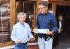 Αστυνομικοί της Δίωξης και Εξιχνίασης Εγκλημάτων Καστοριάς διένειμαν ενημερωτικά φυλλάδια