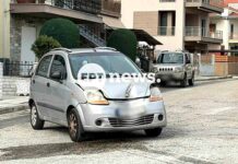Καστοριά – Αυτοκίνητο προσέκρουσε σε κολώνα της ΔΕΗ
