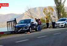 Καστοριά – ΙΧ προσέκρουσε σε στηθαίο και κάδους απορριμμάτων